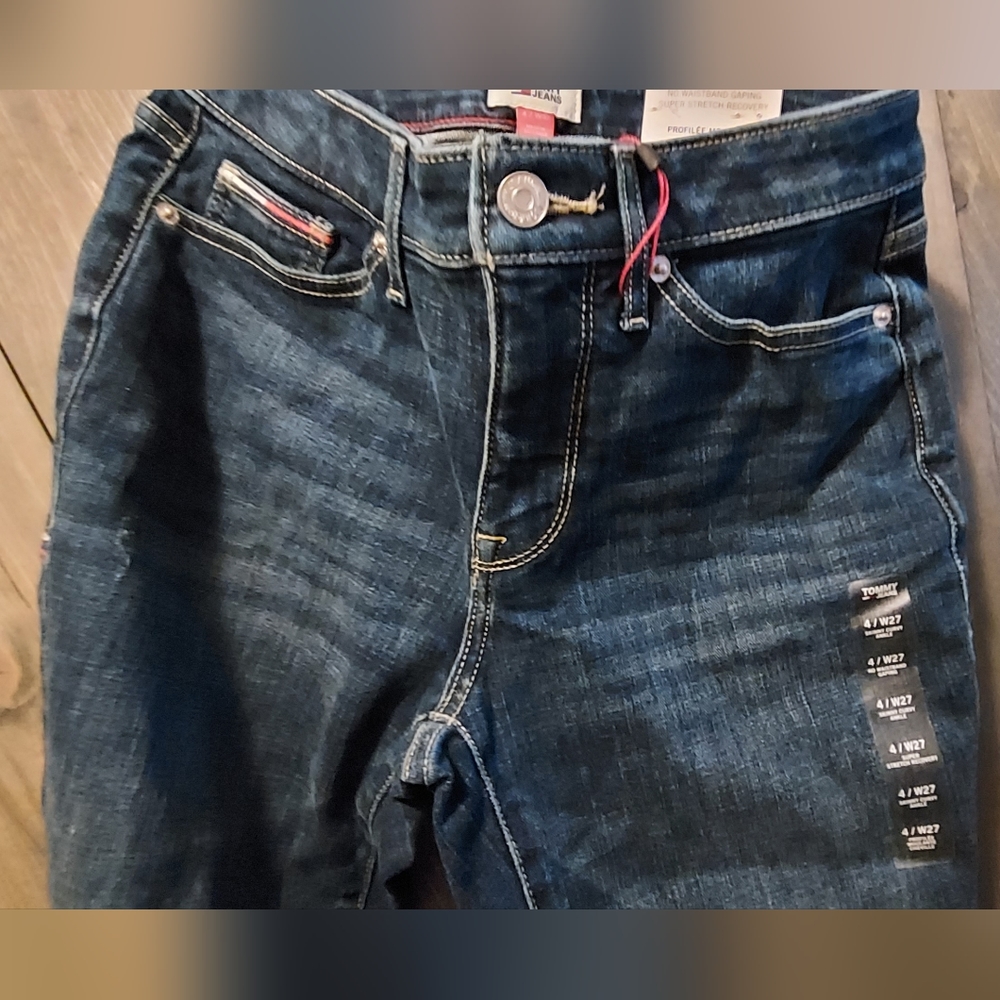 Tommy Hilfiger Juniors Size 4 Skinny Ankle Jeans, NWT